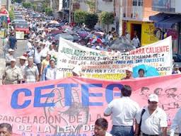 Movilización de la Coordinadora estatal de Trabajadores de la educación de Guerrero