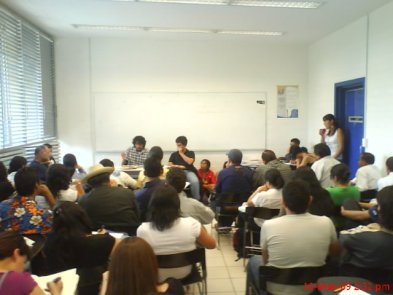 Gran asistencia en el inicio de la cátedra